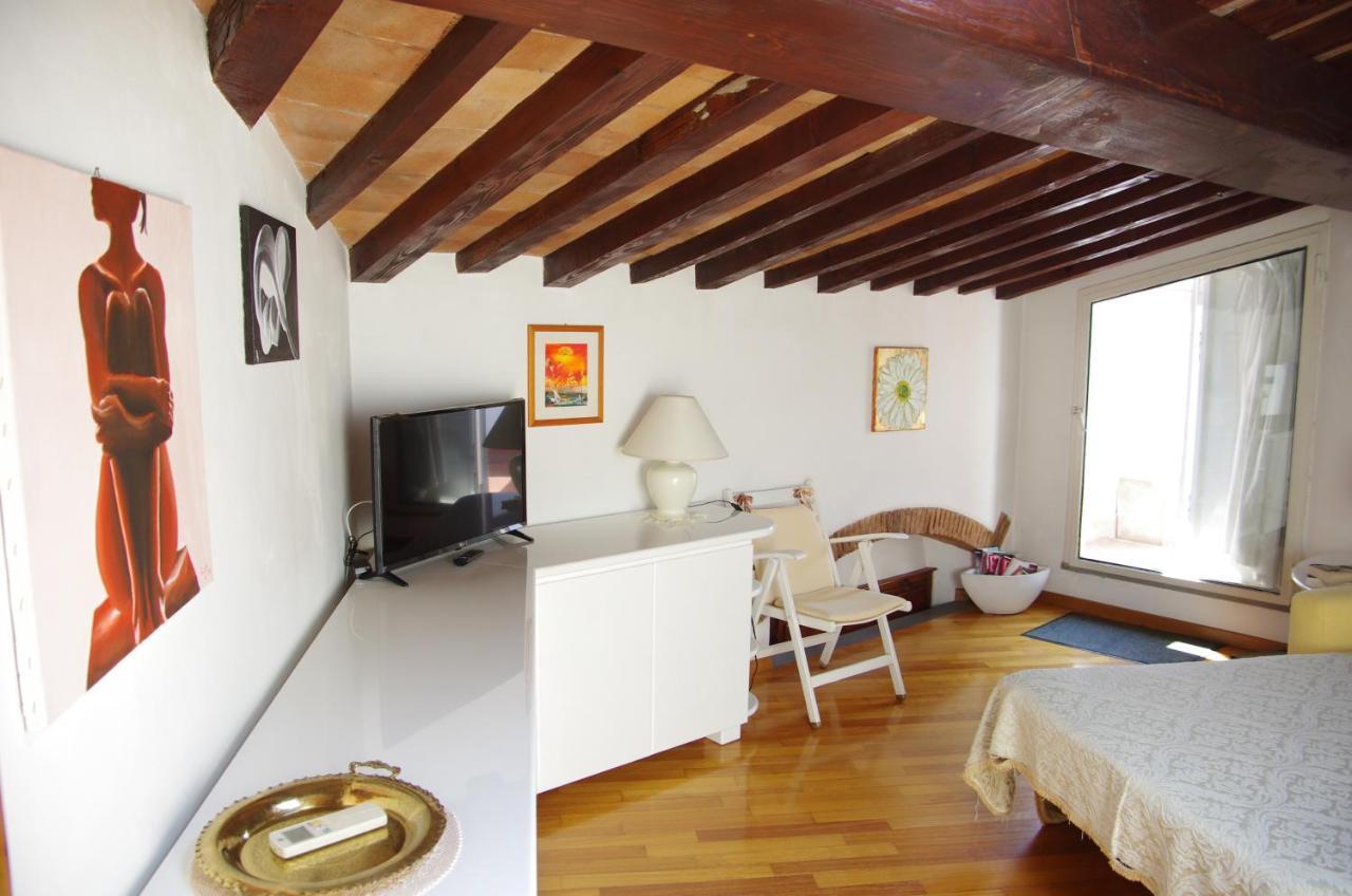 Artisti Apartment In Florence With Great A/C Eksteriør billede